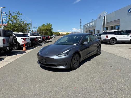 Gray 2023 Tesla Model 3 Base