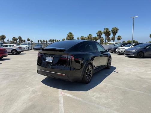 Black 2024 Tesla Model X Base