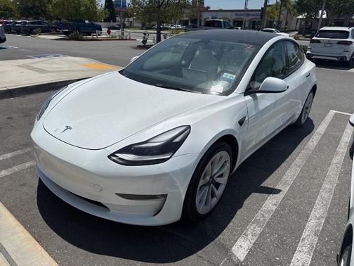 2023 Tesla Model 3 Base