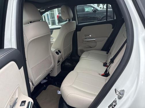 2022 Mercedes-Benz GLA 250 Base