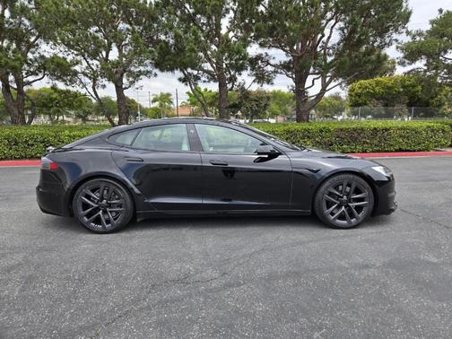 2021 Tesla Model S Long Range