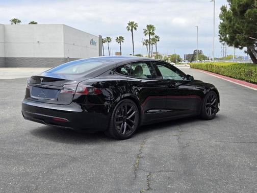 2021 Tesla Model S Long Range