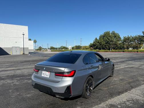 2023 BMW M340 i
