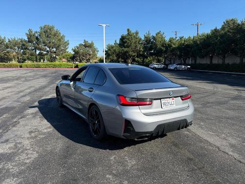 2023 BMW M340 i