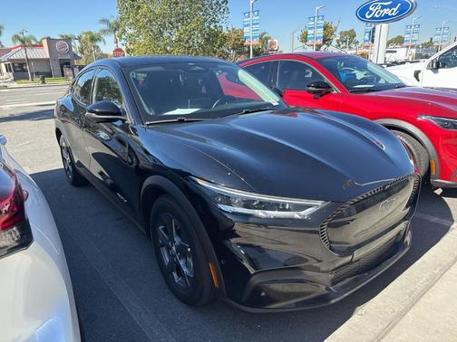2023 Ford Mustang Mach-E Select