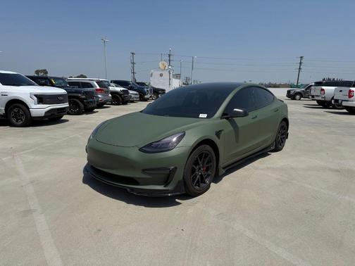 Green 2020 Tesla Model 3 Long Range