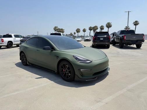 Green 2020 Tesla Model 3 Long Range