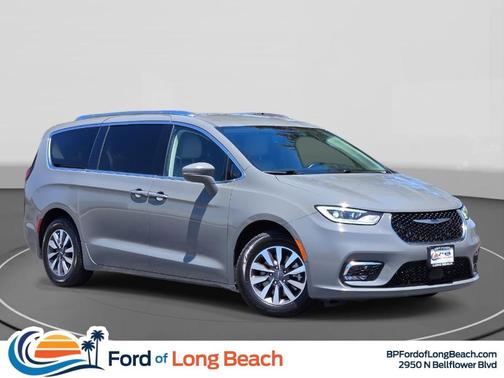 2021 Chrysler Pacifica Hybrid Touring L