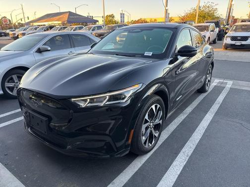2023 Ford Mustang Mach-E Premium