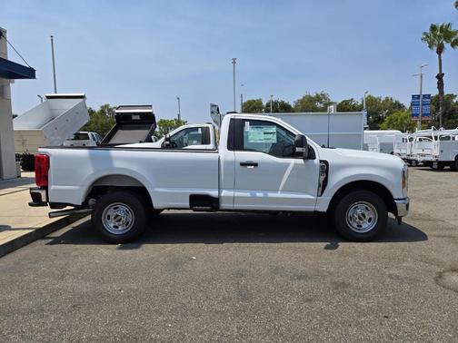 2025 Ford F-250 XL