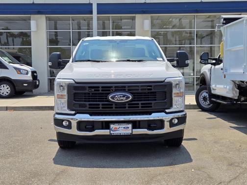 2025 Ford F-250 XL