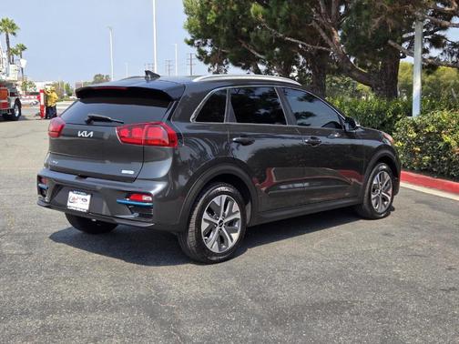 2022 Kia Niro EV S