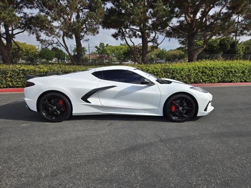 2022 Chevrolet Corvette Stingray w/3LT