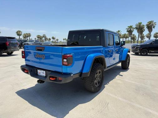 Hydro Blue Pearlcoat 2021 Jeep Gladiator Mojave
