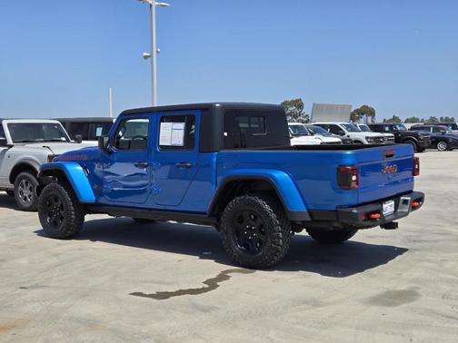 Blue Pearl 2021 Jeep Gladiator Mojave