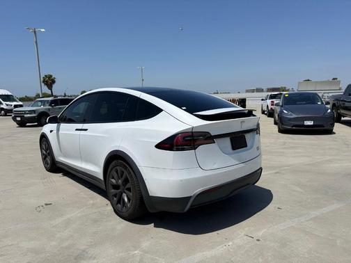 White 2022 Tesla Model X Plaid