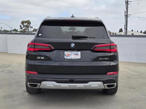 Black Sapphire Metallic 2023 BMW X5 xDrive40i