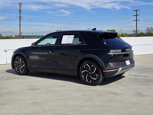 2024 Hyundai IONIQ 5 SEL