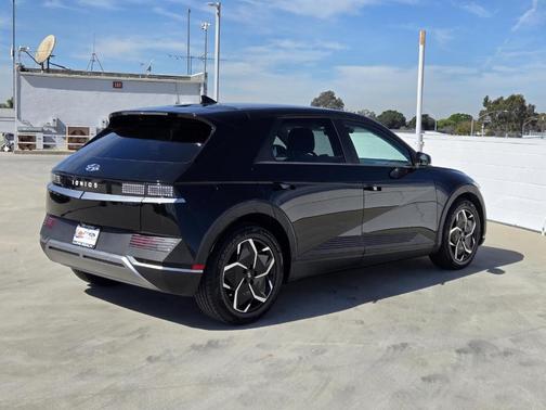 2024 Hyundai IONIQ 5 SEL