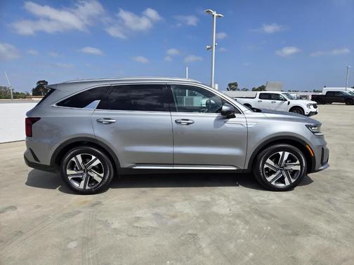 Steel Gray 2023 Kia Sorento Hybrid SX Prestige