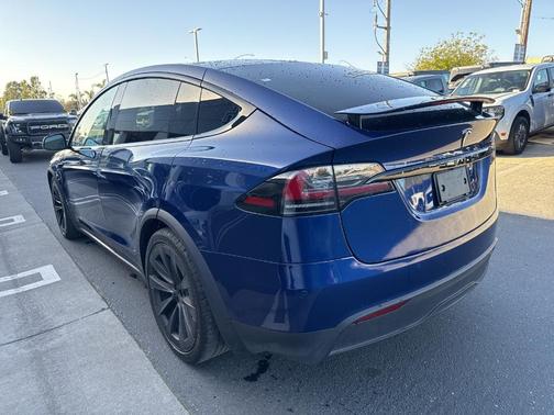 2022 Tesla Model X Plaid