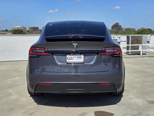Gray 2022 Tesla Model X Base