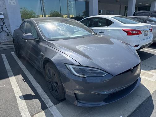 2022 Tesla Model S Base