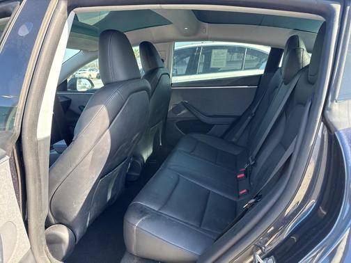 2024 Tesla Model 3 Base