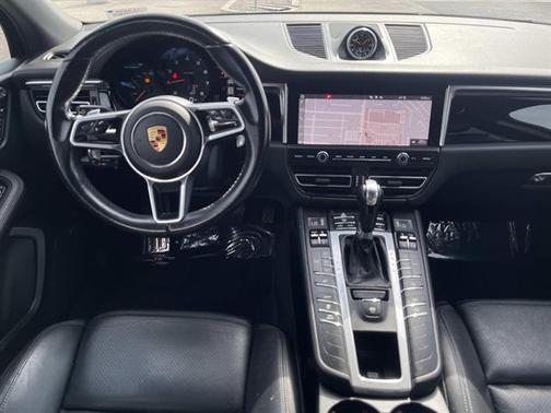 Black 2021 Porsche Macan Base