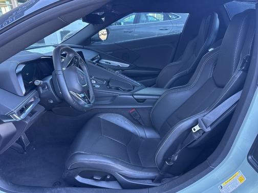 2024 Chevrolet Corvette Stingray w/1LT