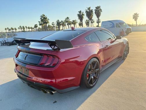 2021 Ford Shelby GT500 Base