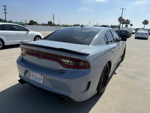 2022 Dodge Charger Scat Pack