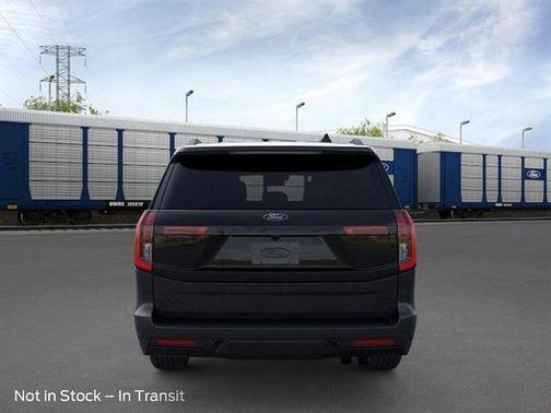 Agate Black 2026 Ford Expedition Max Platinum