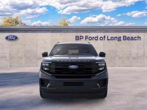 Agate Black Metallic 2026 Ford Expedition Max Active