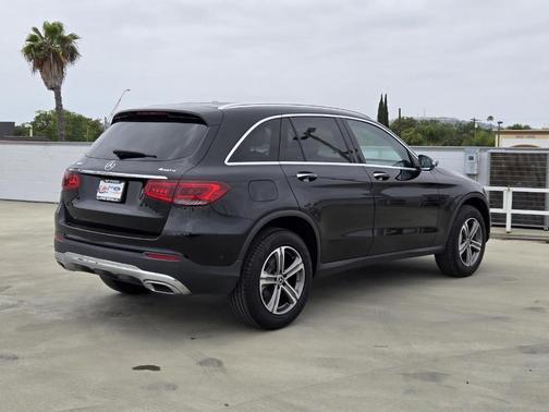 Black 2022 Mercedes-Benz GLC 300 Base 4MATIC
