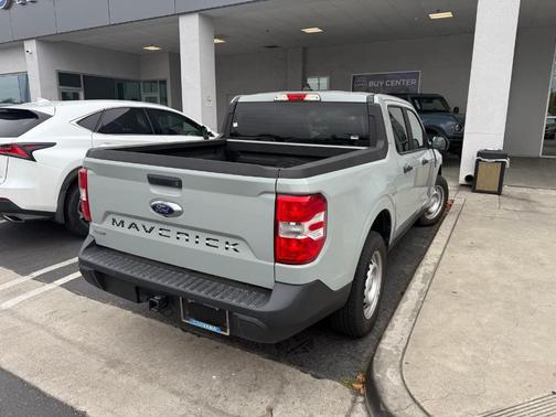 2022 Ford Maverick XL