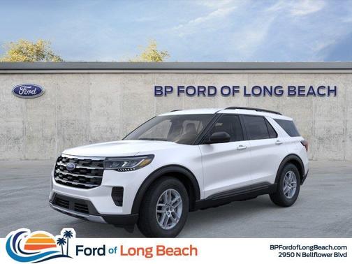 Star White 2026 Ford Explorer Active
