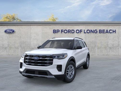 Star White 2026 Ford Explorer Active