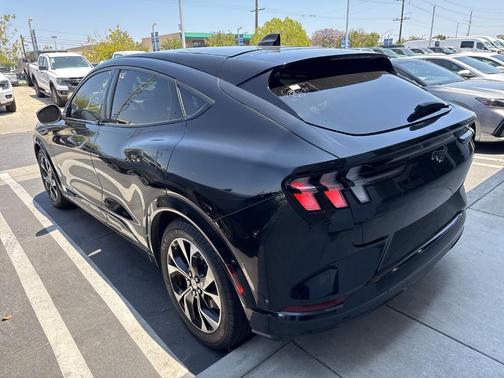 2021 Ford Mustang Mach-E Premium