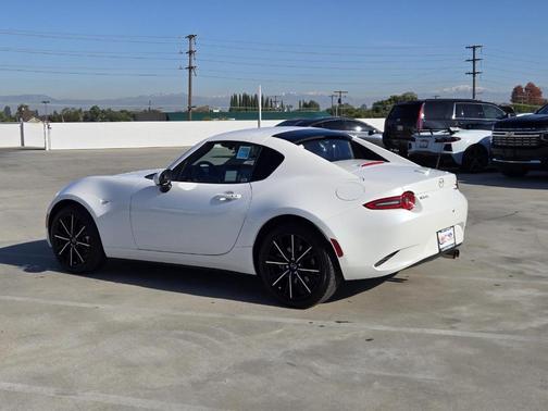 2025 Mazda MX-5 Miata RF Grand Touring