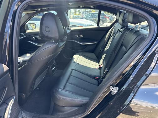 2023 BMW 330e 330e