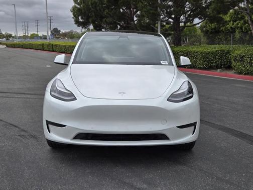 2020 Tesla Model Y Long Range