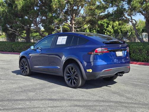 2022 Tesla Model X Plaid