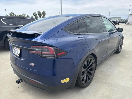 2022 Tesla Model X Plaid