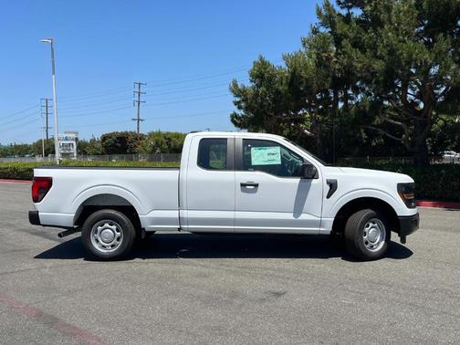 2025 Ford F-150 XL