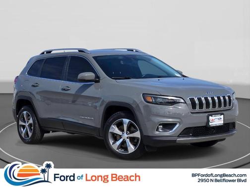 Sting Gray Clearcoat 2020 Jeep Cherokee Limited