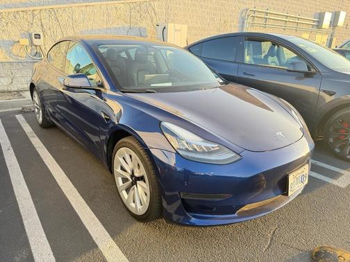 2021 Tesla Model 3 Standard Range Plus