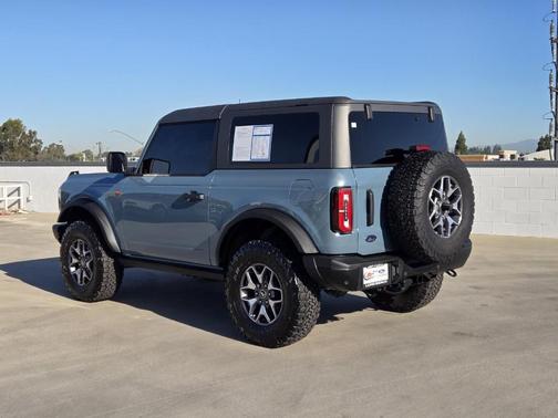 2023 Ford Bronco Badlands