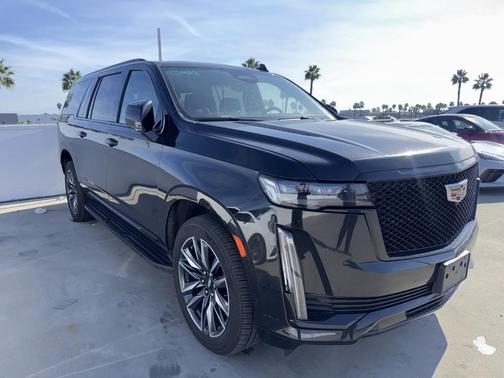 2023 Cadillac Escalade ESV Sport