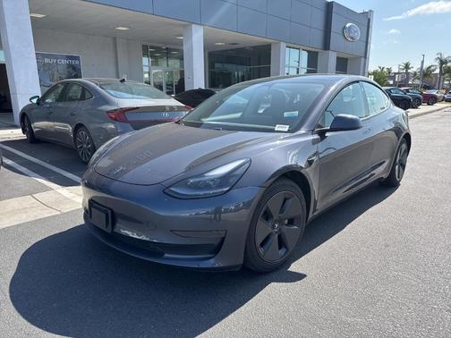 2021 Tesla Model 3 Standard Range Plus